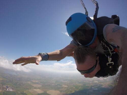 Sky Diving 