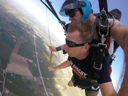 Sky Diving 